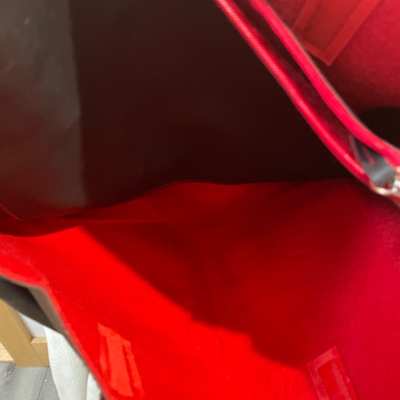 University of Georgia purse/bag with matching wallet - Picture 4 of 10